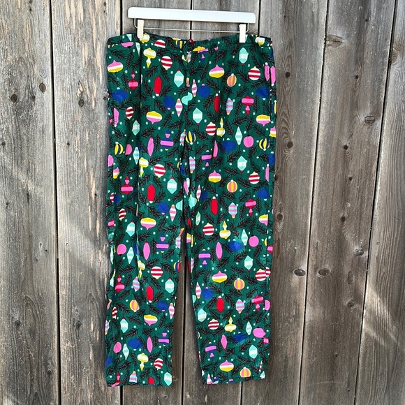 Hanna Andersson Adult Unisex Flannel PJ Set - Picture 10 of 16